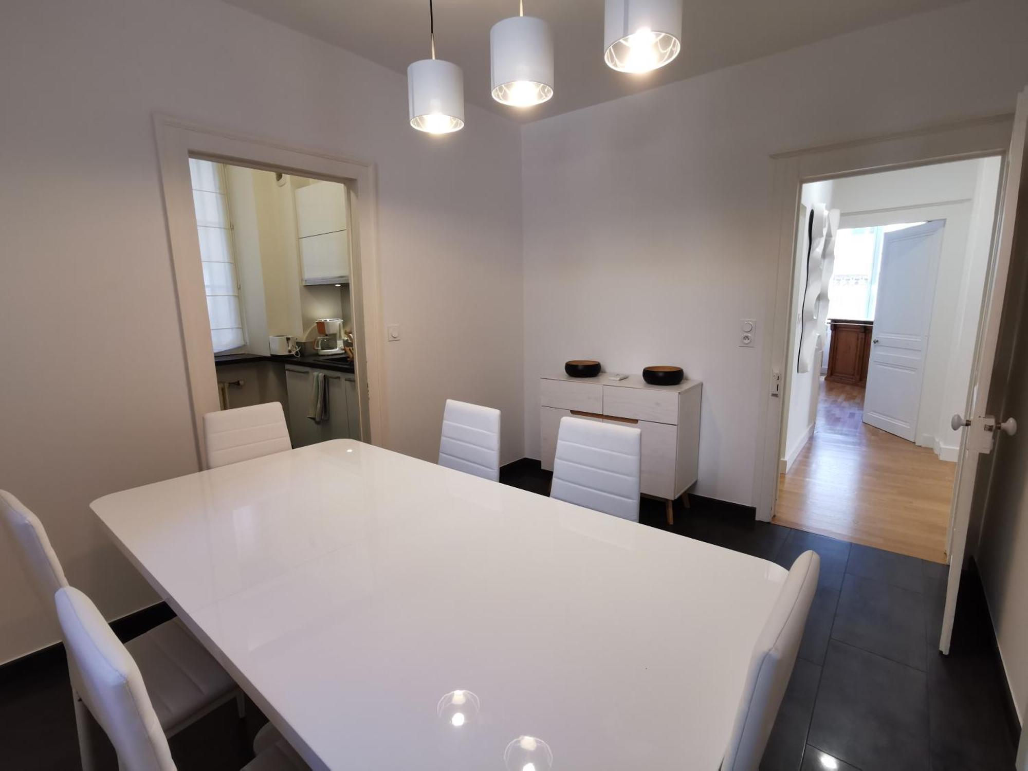 Appartement 3 Chambres Au Coeur Du Jura, Ideal Famille Salins-les-Bains Eksteriør bilde