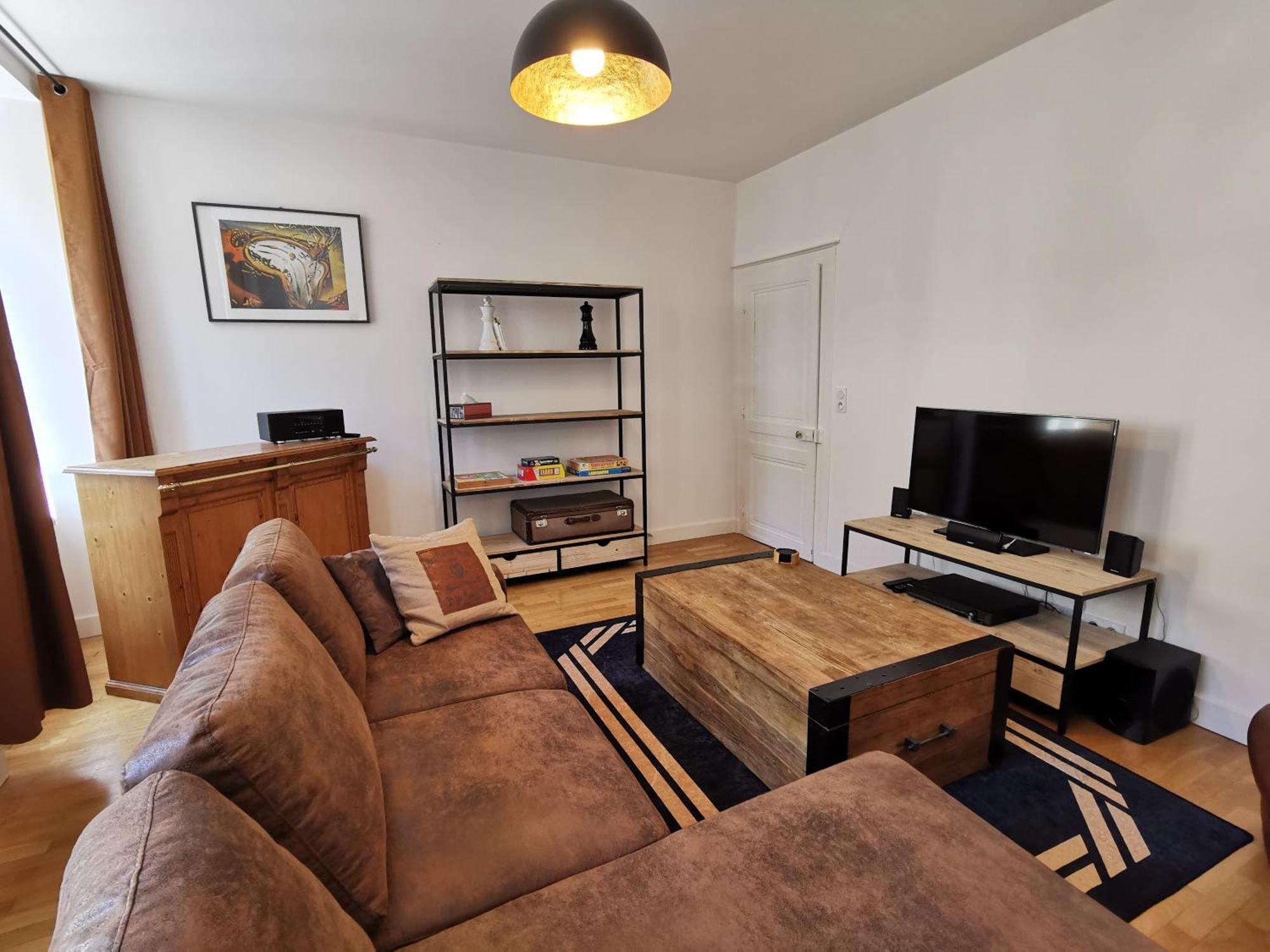 Appartement 3 Chambres Au Coeur Du Jura, Ideal Famille Salins-les-Bains Eksteriør bilde